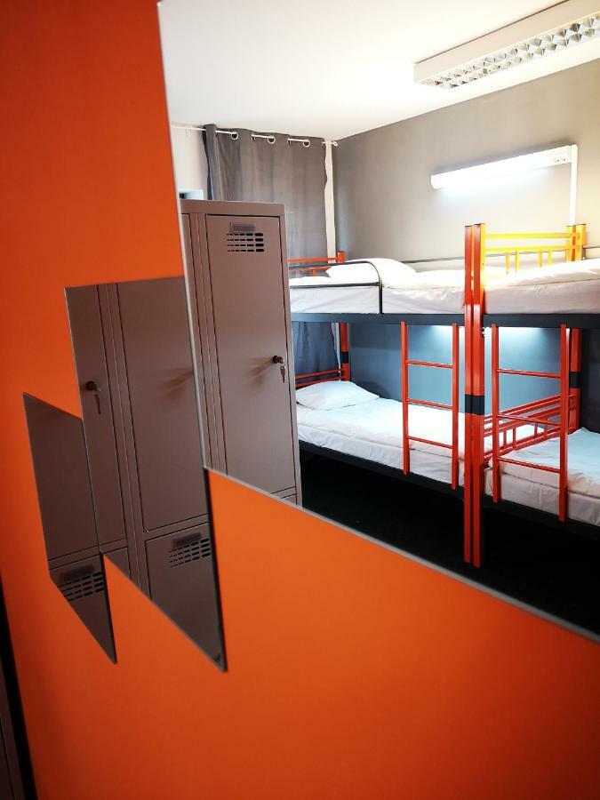 Danhostel Varsó Kültér fotó