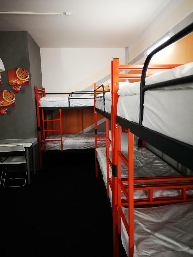 Danhostel Varsó Kültér fotó